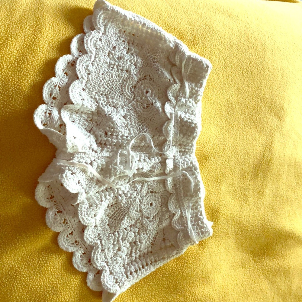 Beautiful crochet white short